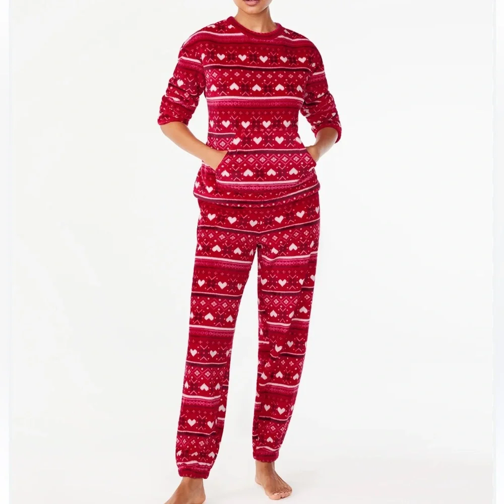 Cozy Red Heart Pajama Set. 8/10 M